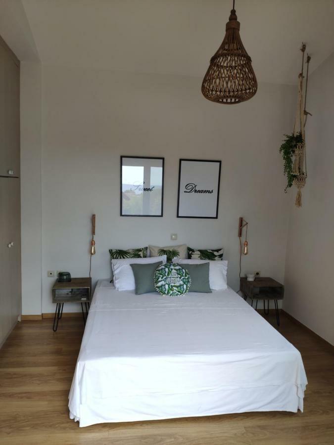 Olive Tree Cottage 2 Неа-Перамос Экстерьер фото