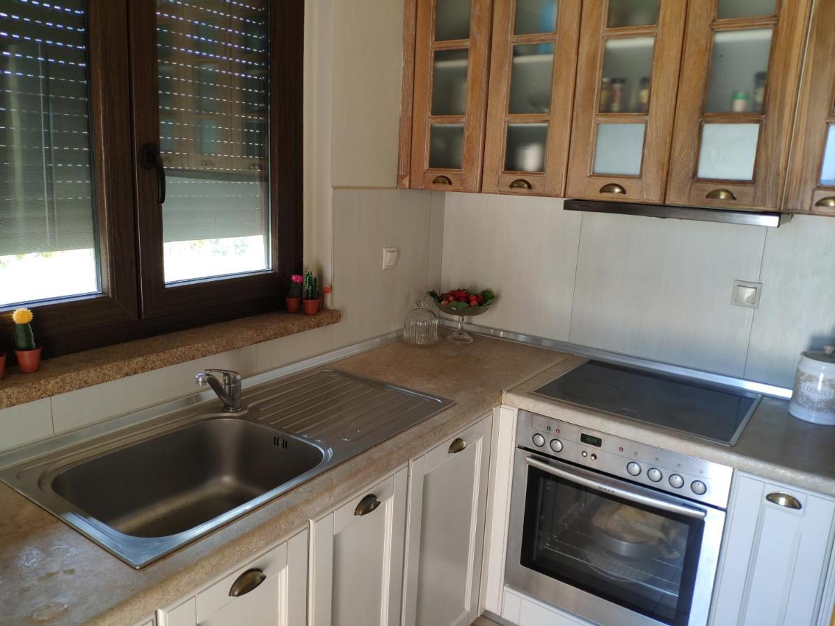 Olive Tree Cottage 2 Неа-Перамос Экстерьер фото